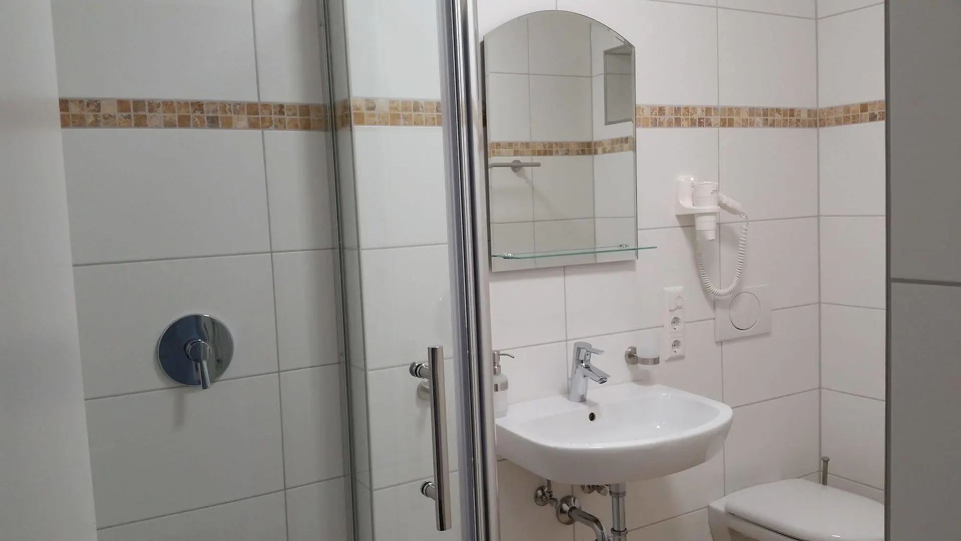 Schaefer Boardinghouse Aparthotel Gröbenzell