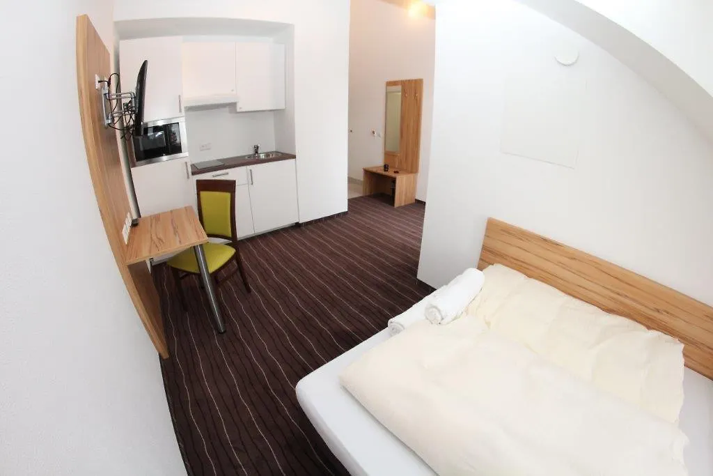 Aparthotel Schaefer Boardinghouse Gröbenzell 3*,